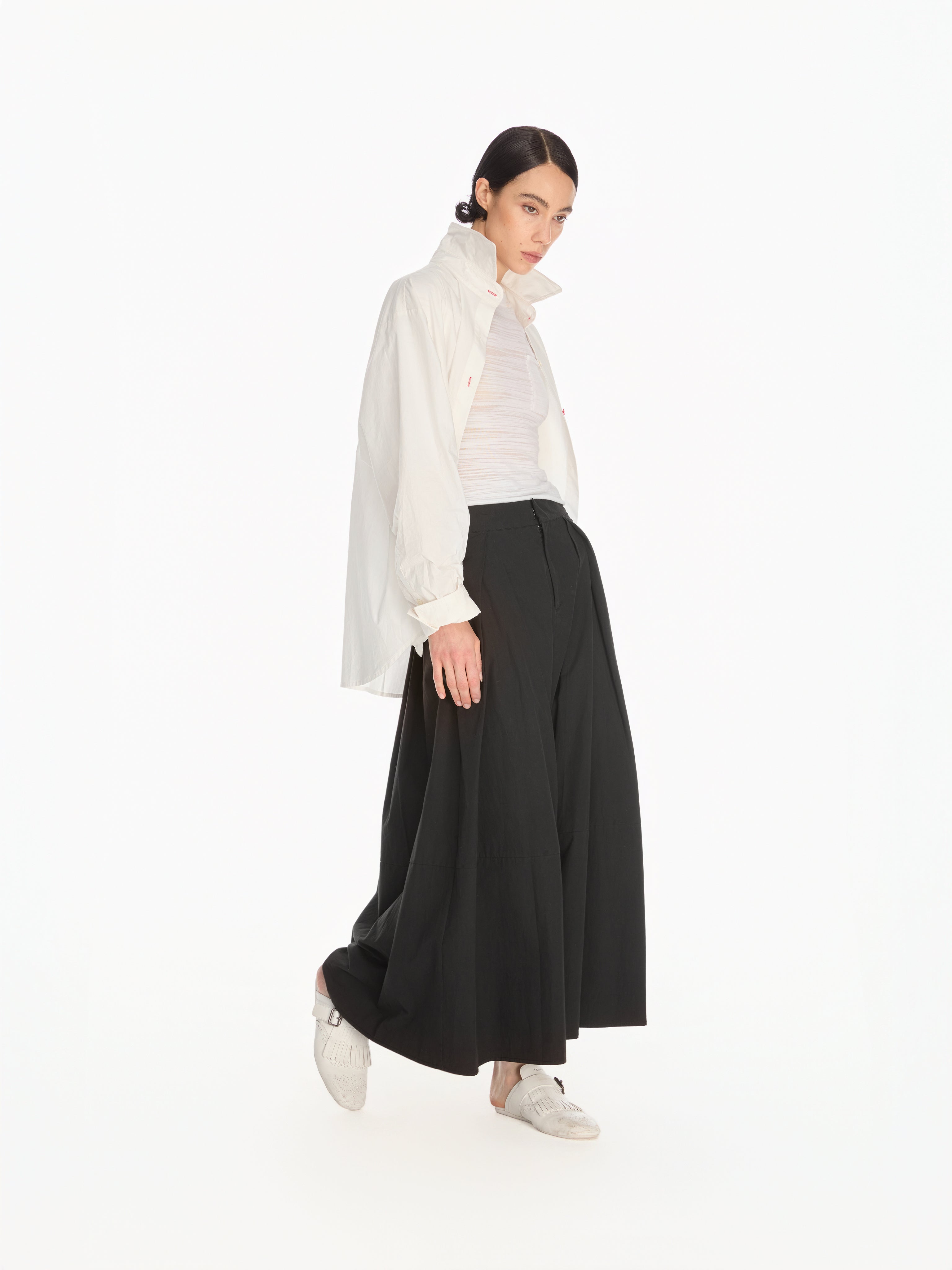 Sturdy Flow Skirt - YHONE