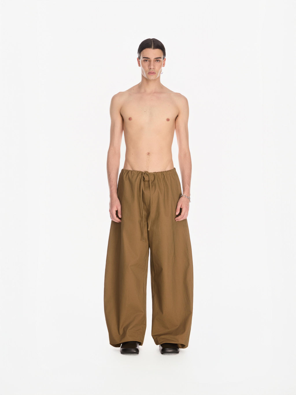 Wide Frame Cargo Pants - YHONE