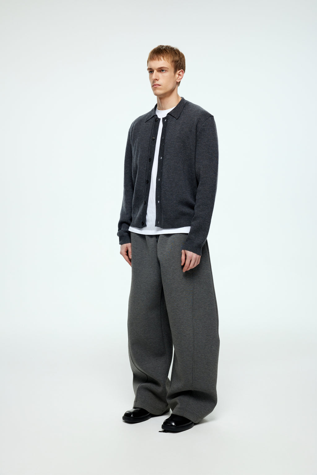 Split-fit Cardigan - YHONE