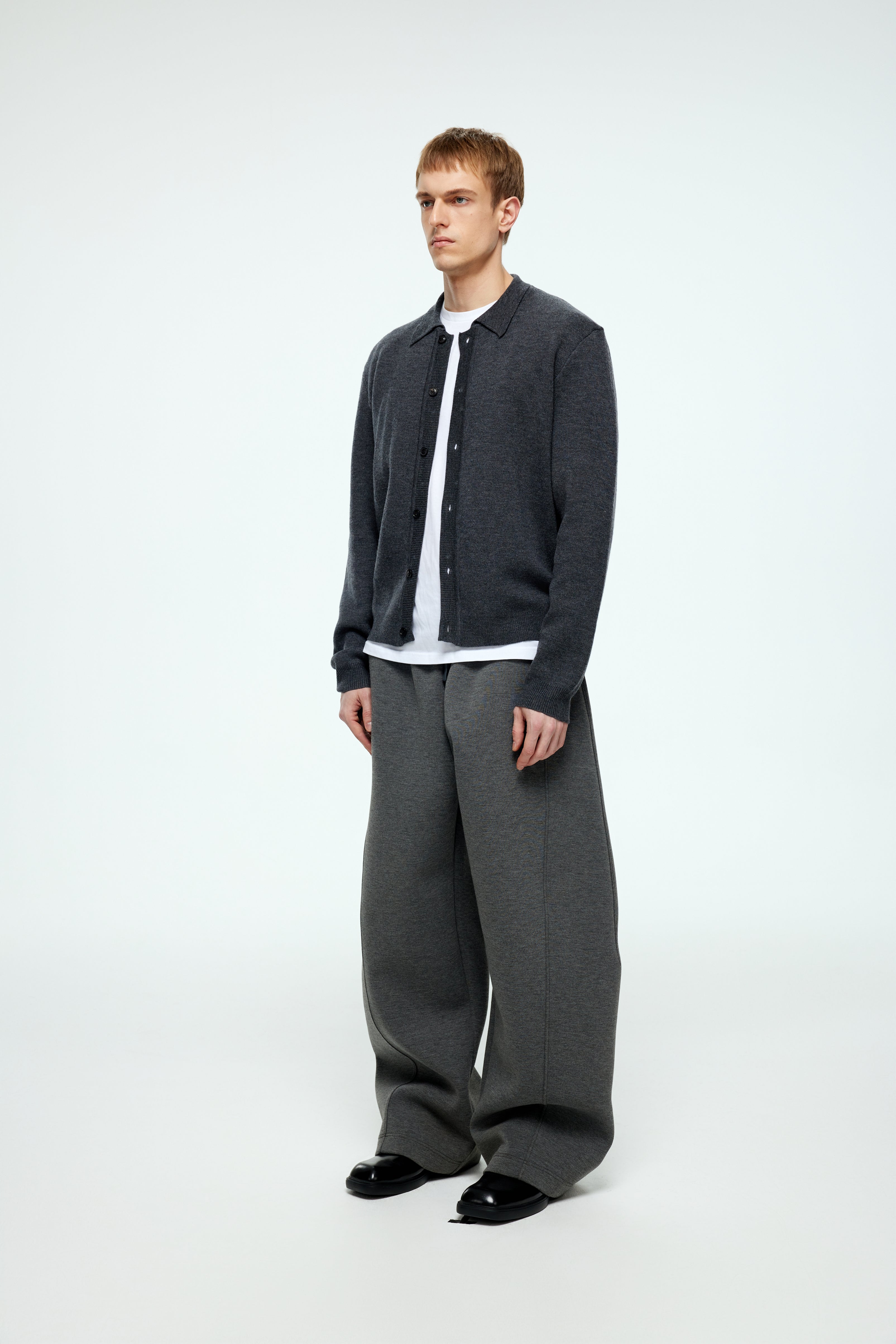 Split-fit Cardigan - YHONE