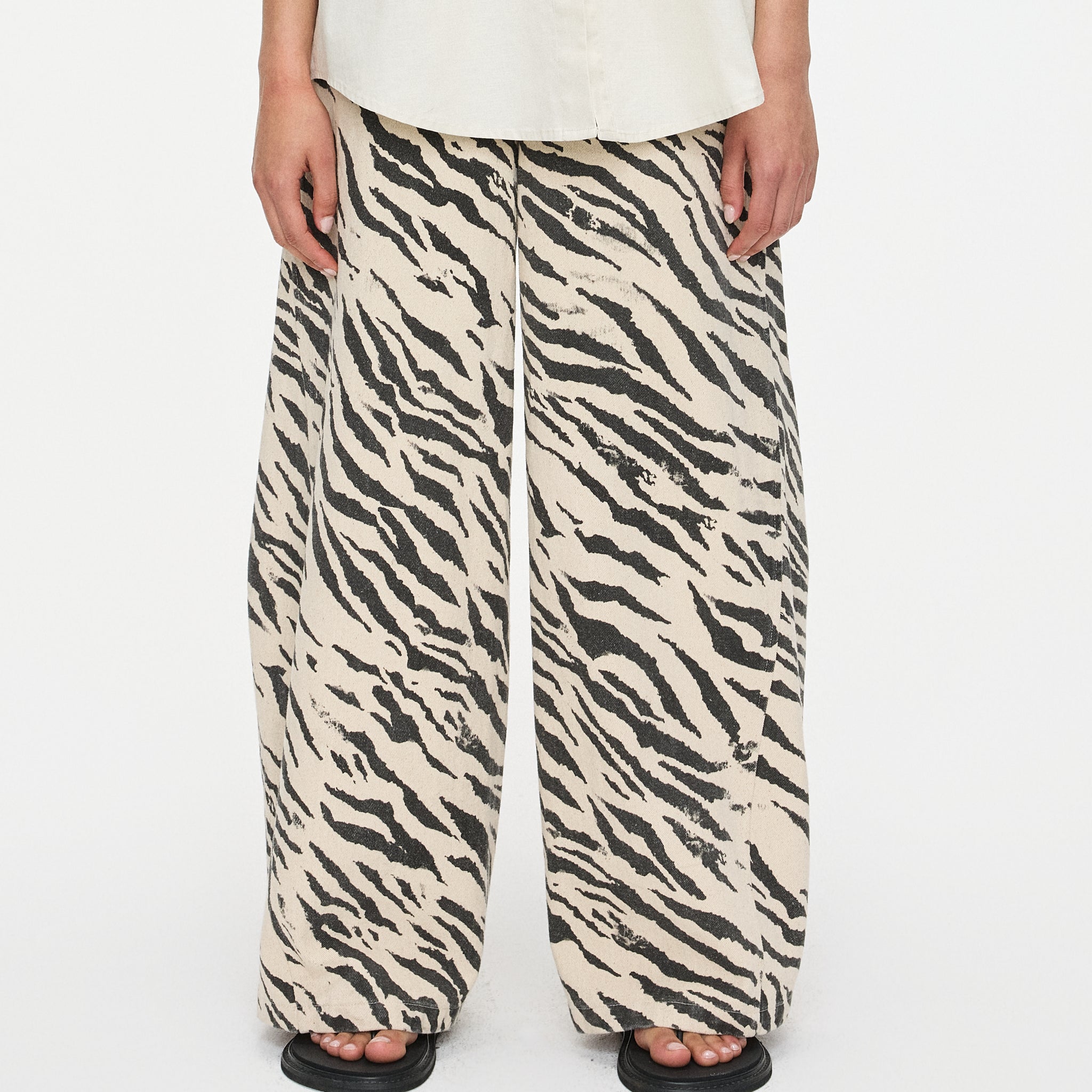 Zebra Volume Pants