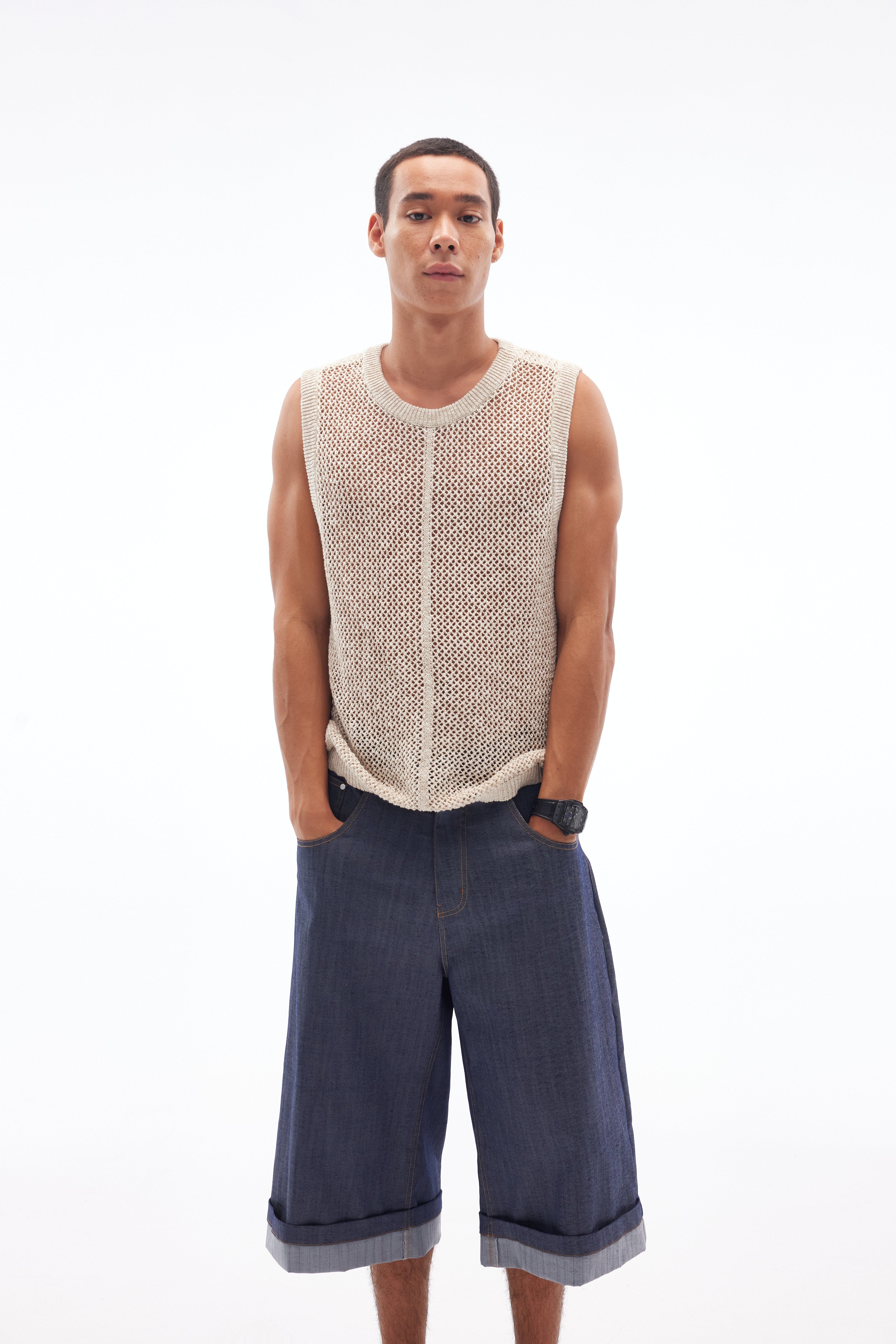 The Nexus Tank - YHONE