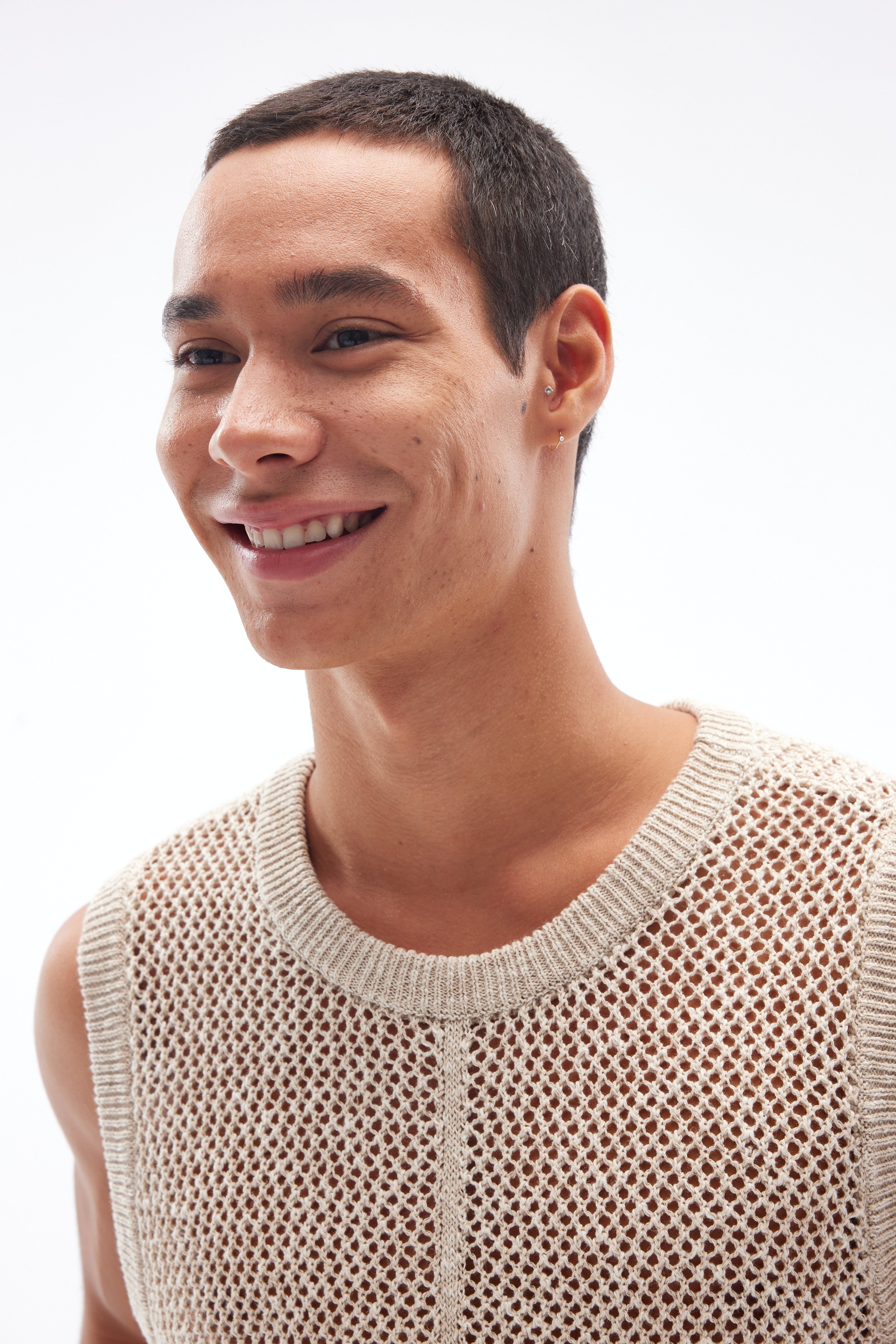 The Nexus Tank - YHONE