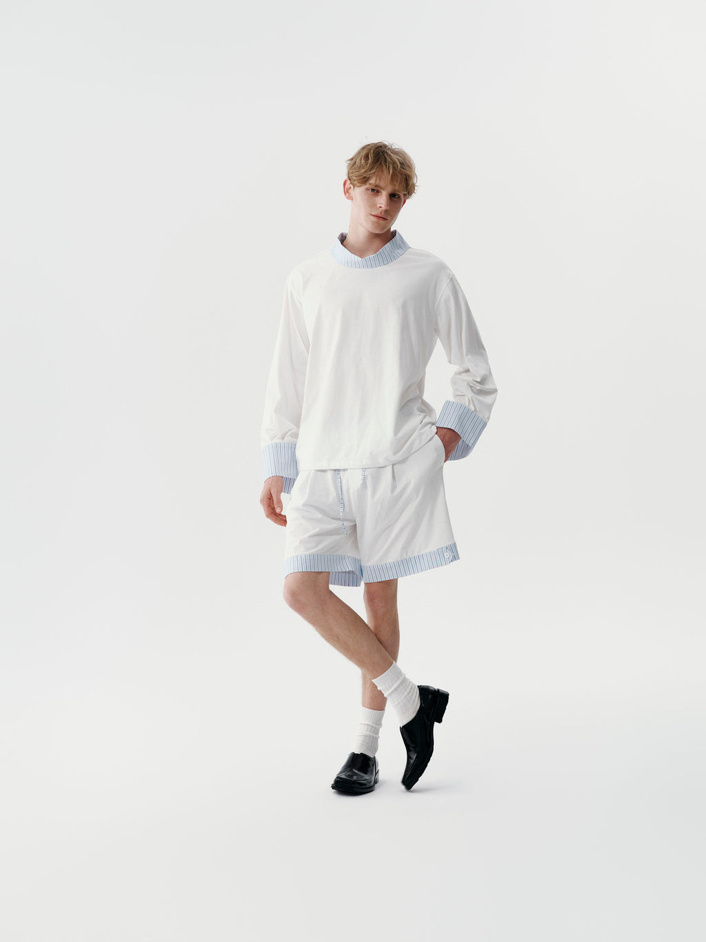 Shirt Collar Pullover in White