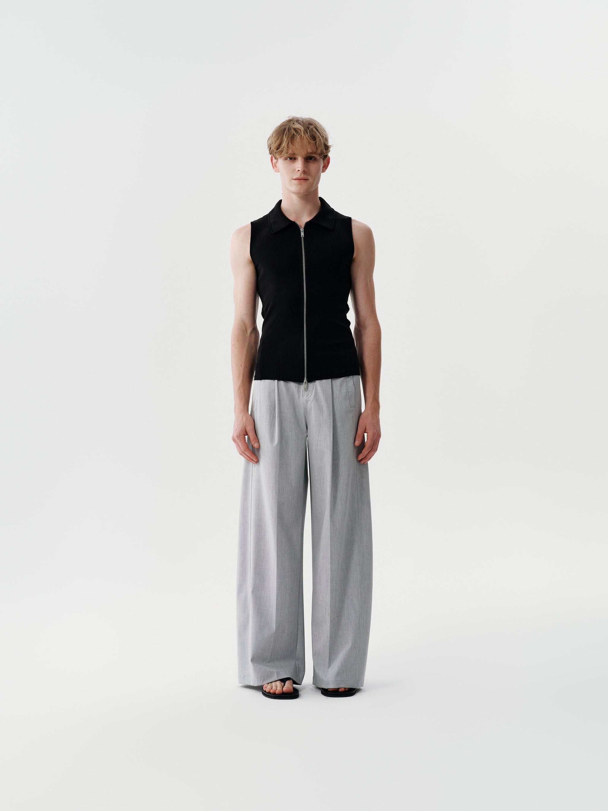 Shift Volume Trousers in Ash