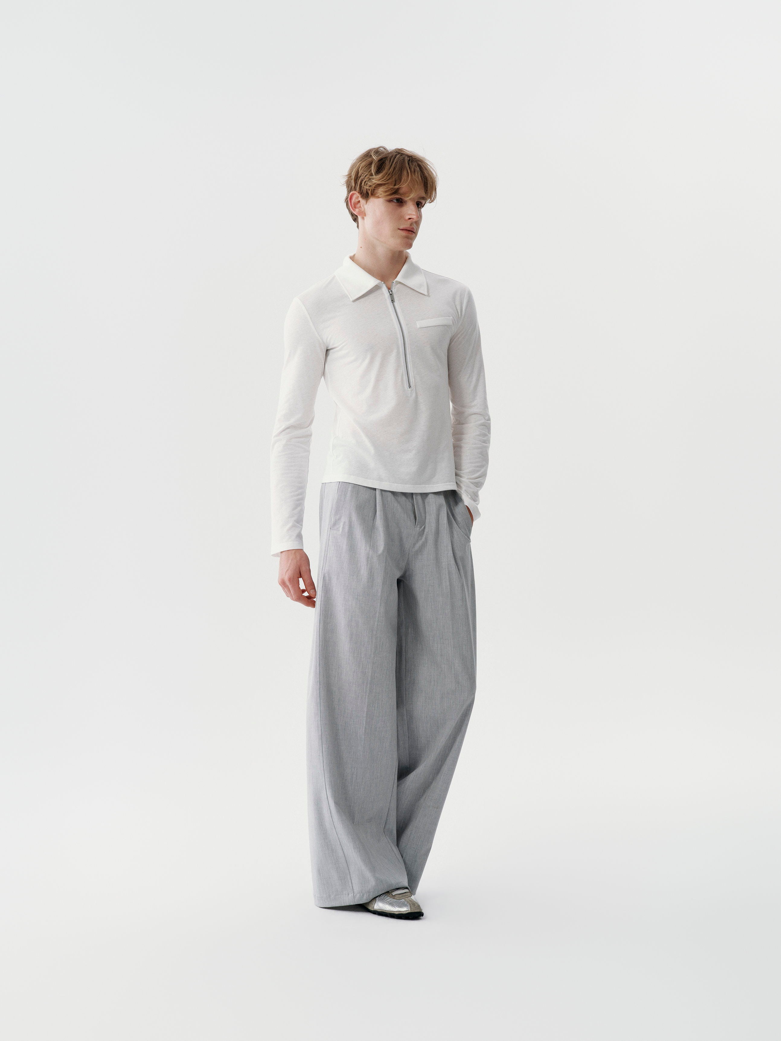 Shift Volume Trousers in Ash