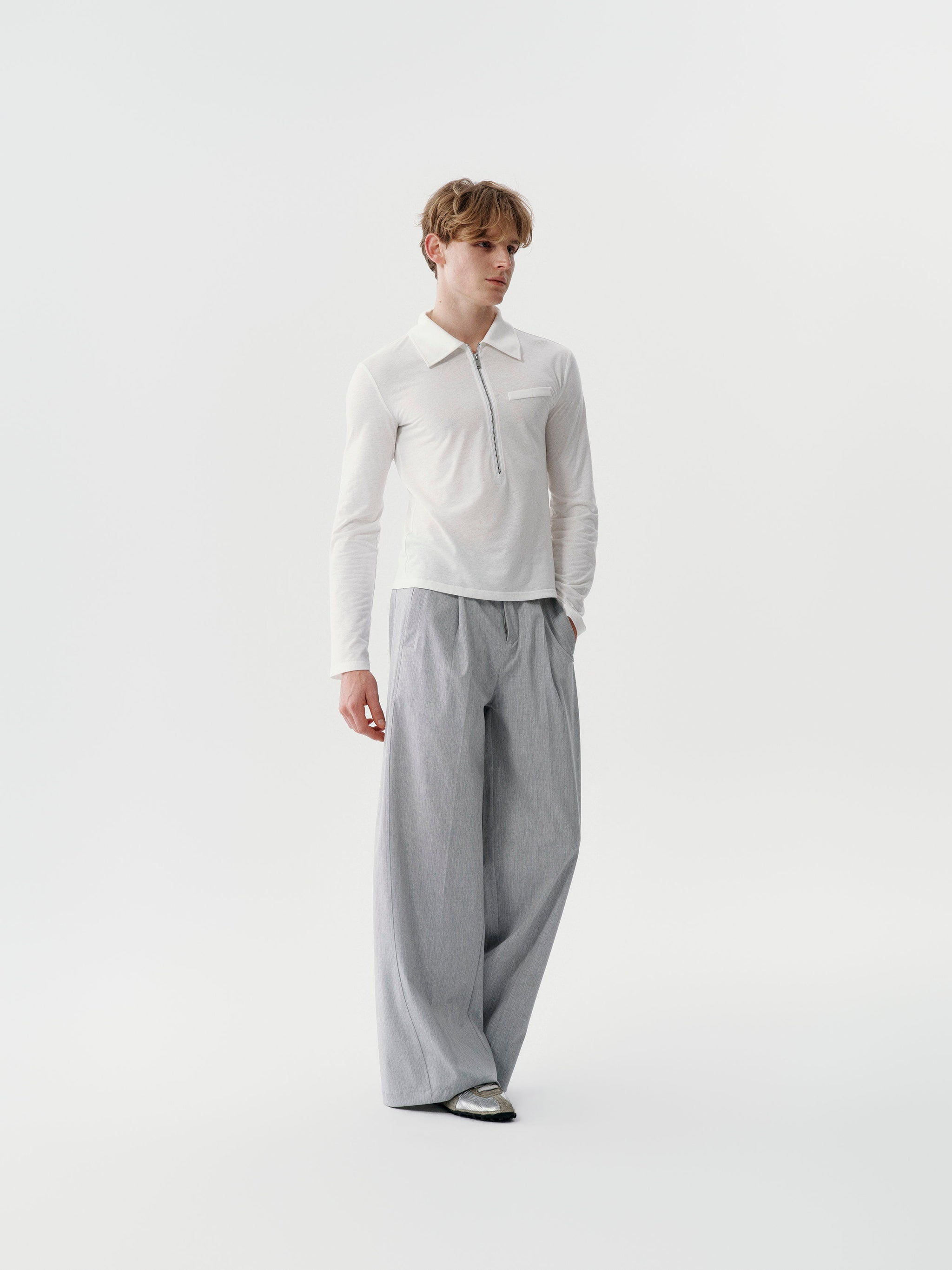 Shift Volume Trousers in Ash