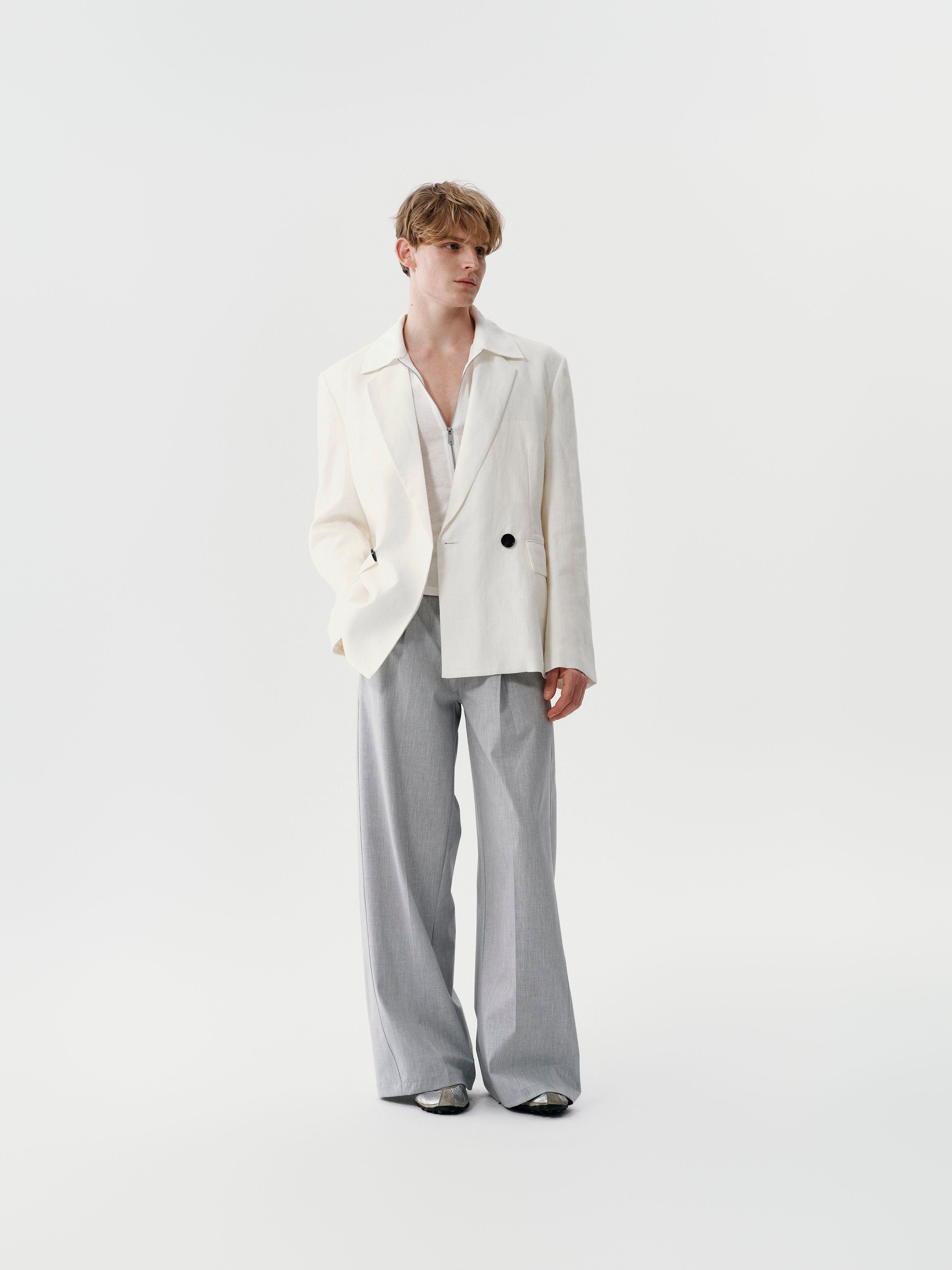 Shift Volume Trousers in Ash