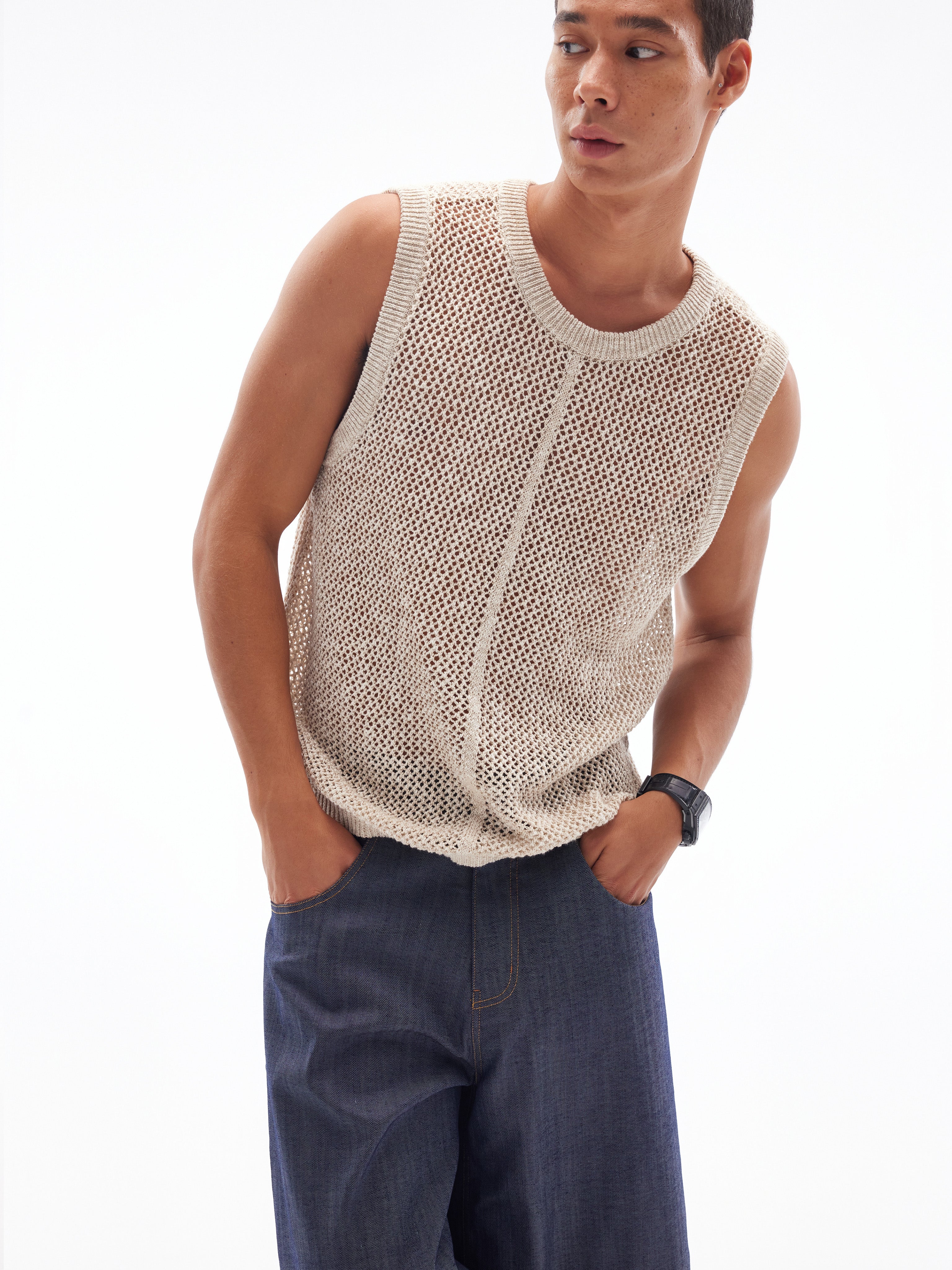 The Nexus Tank - YHONE