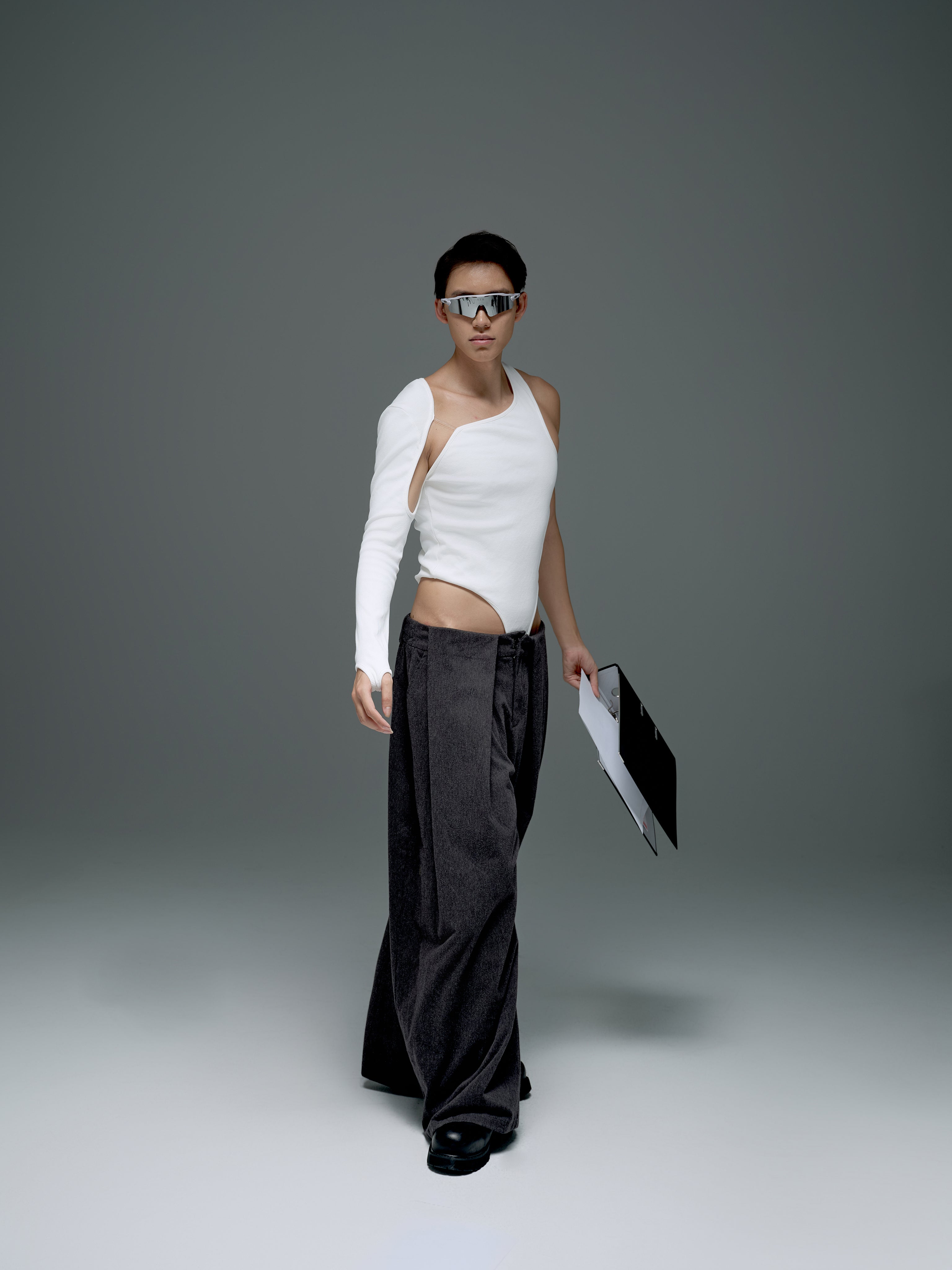 Yarn Stitching Top - YHONE