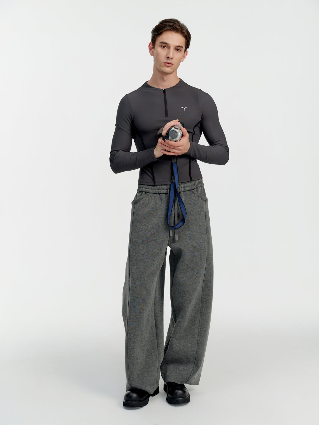 TechNomad Top - YHONE