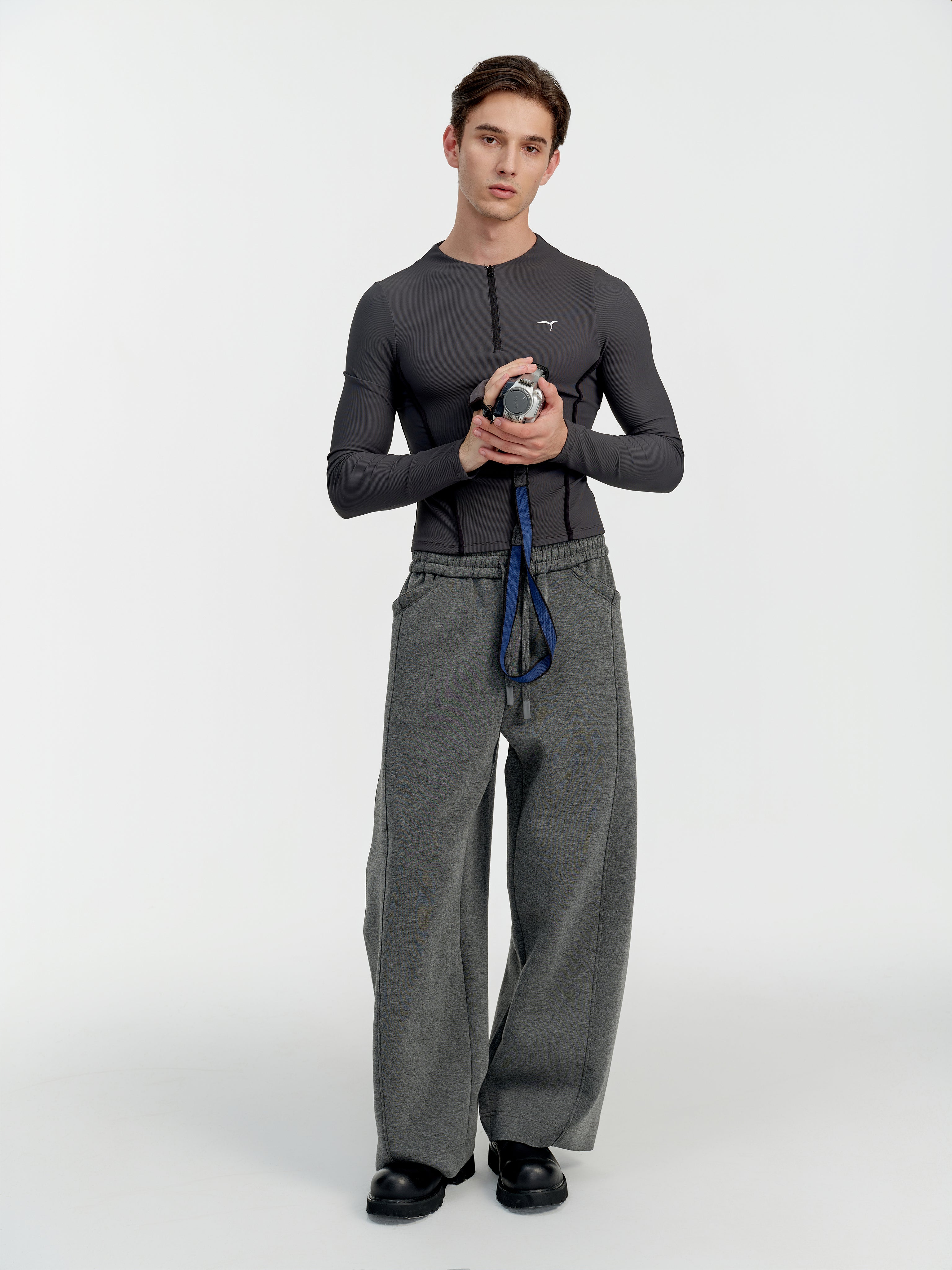 TechNomad Top - YHONE