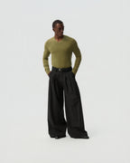 Sculpted Buckle Belt — styling view