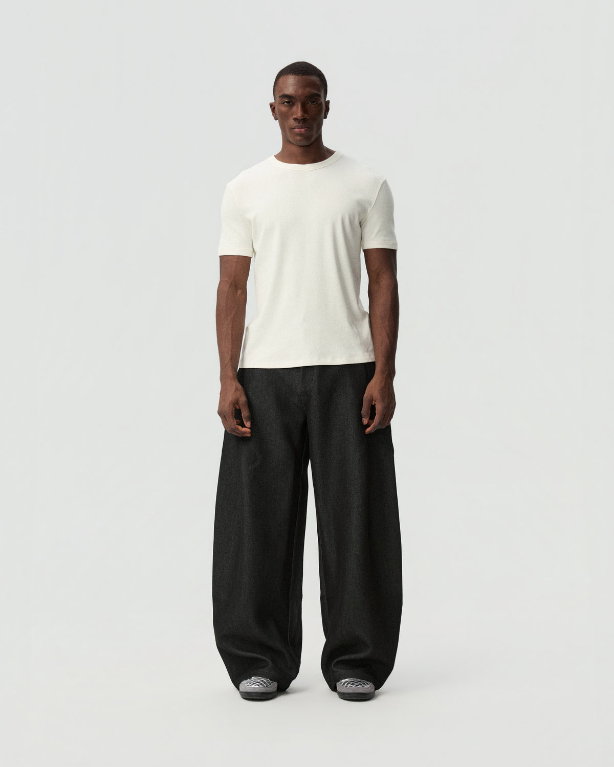 Sharp Sculpt Pants — product view