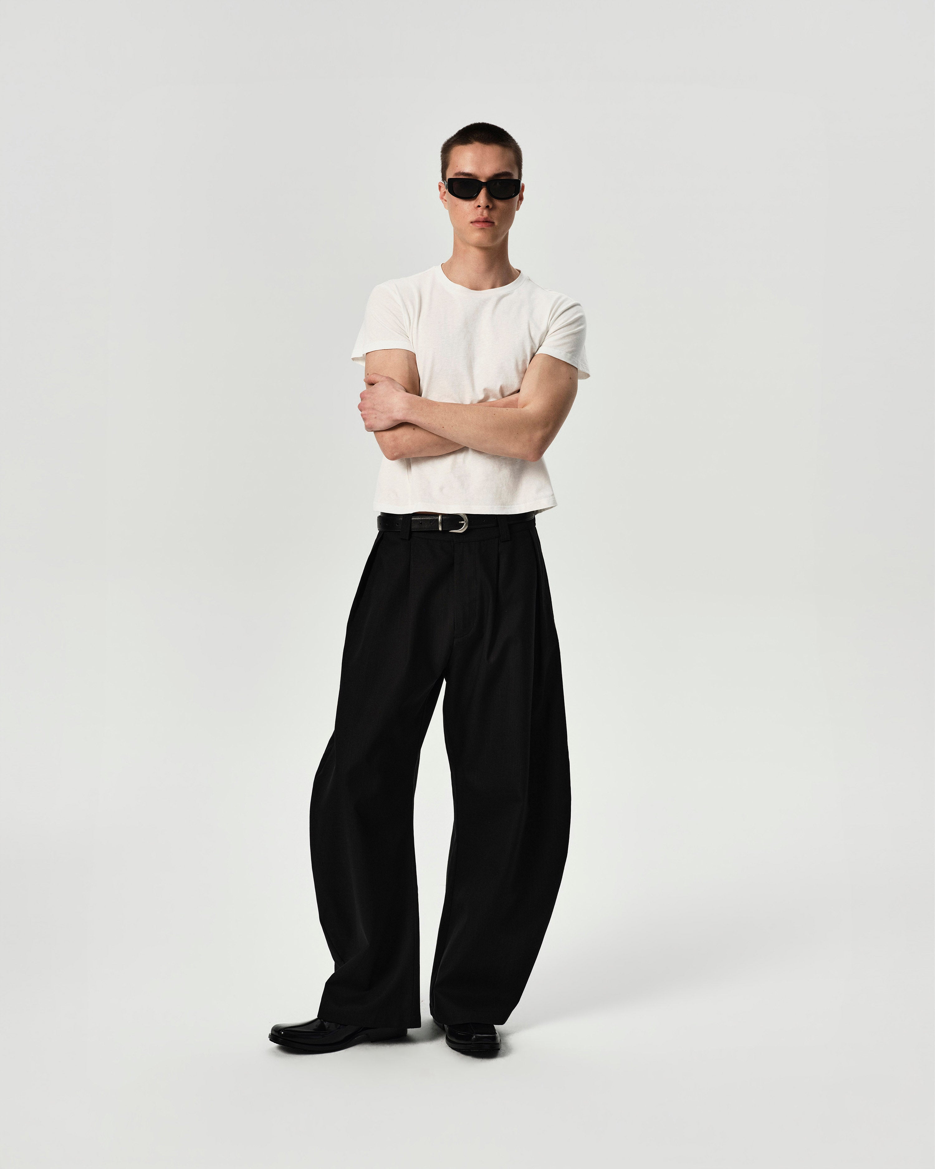 Angle Cropped Tee in Black