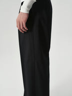 Single-Pleat Tapered Trousers