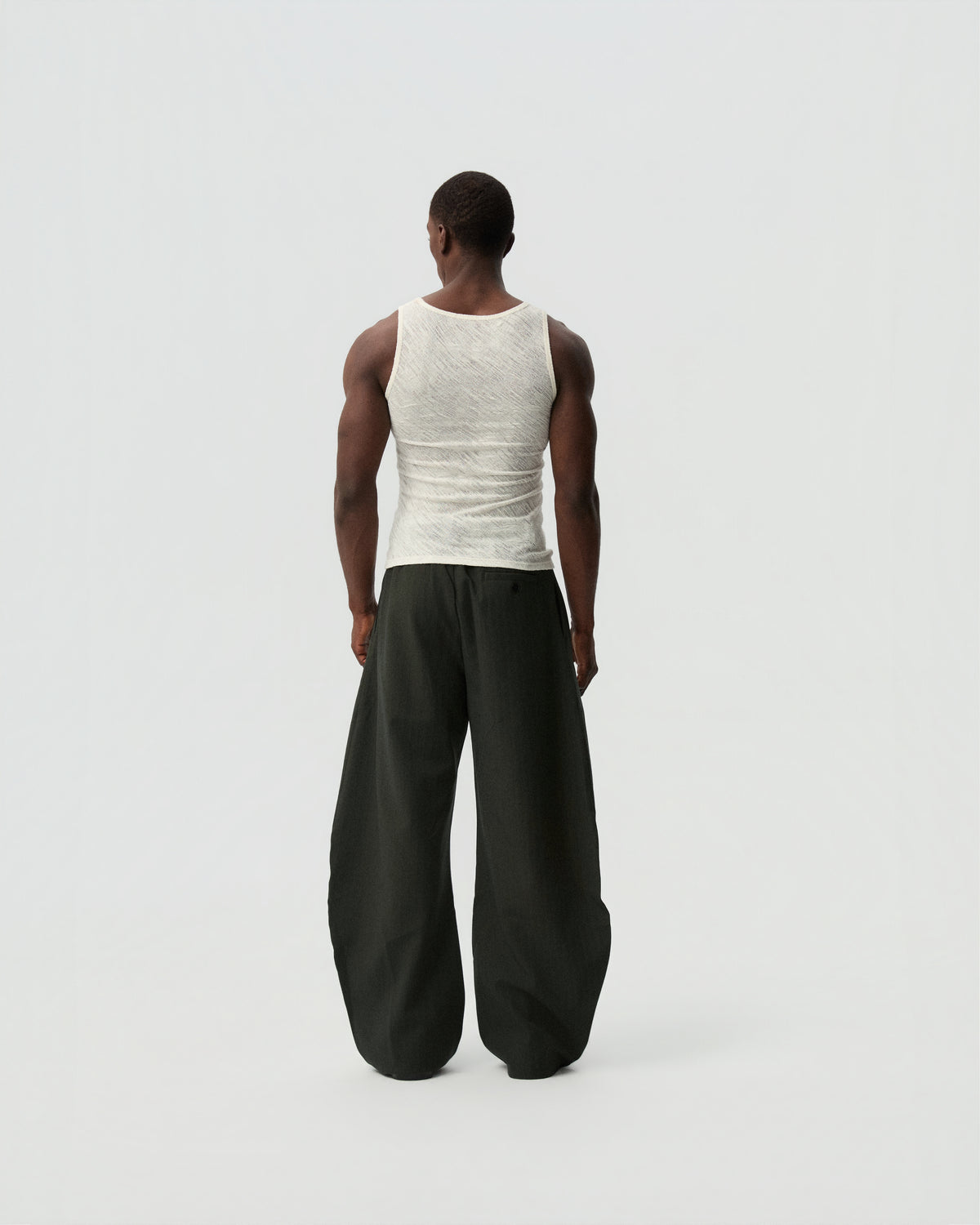 YHONE Bold Pants NO.22 — styling view