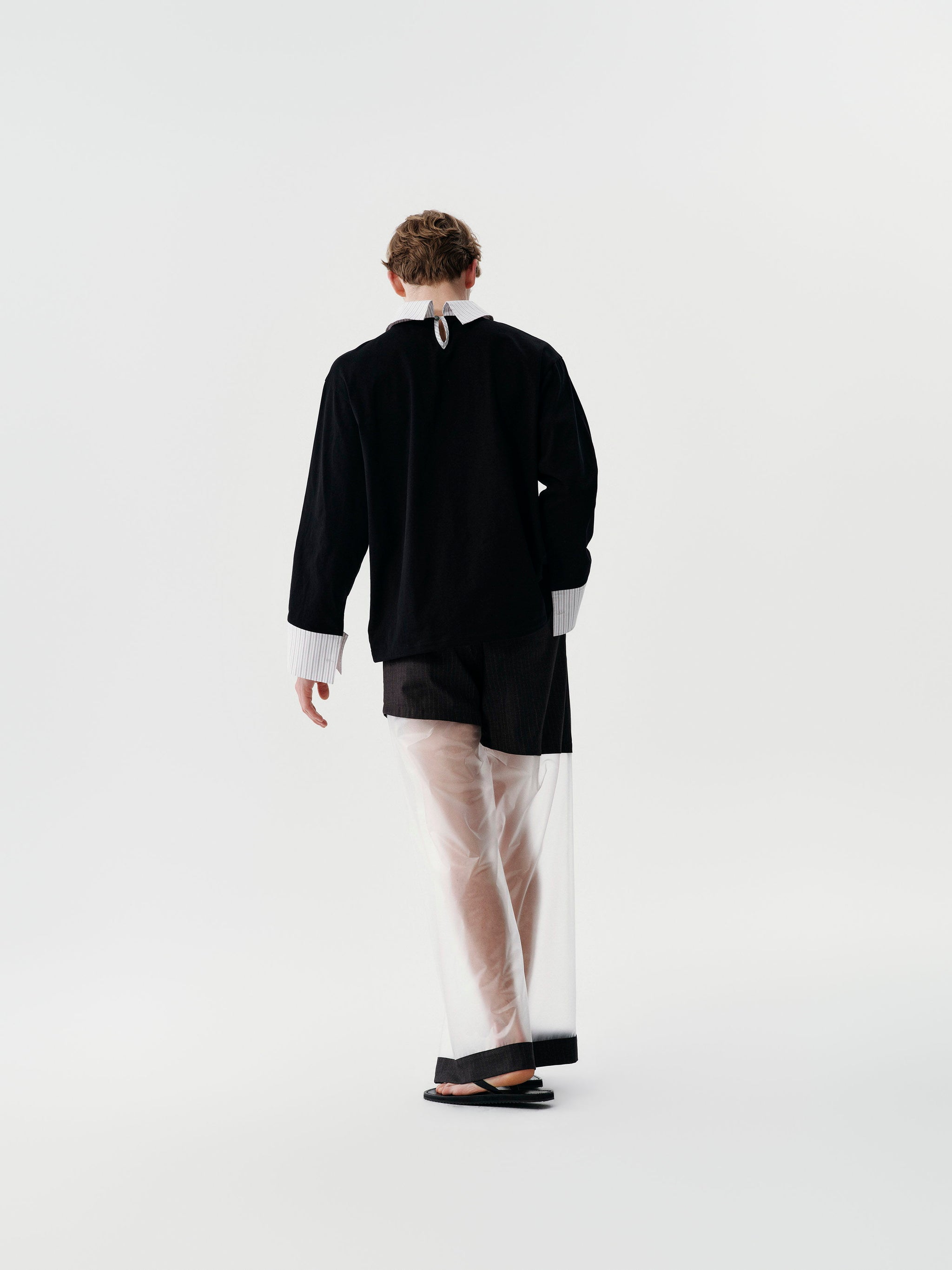 Surface Shift Pants in Black