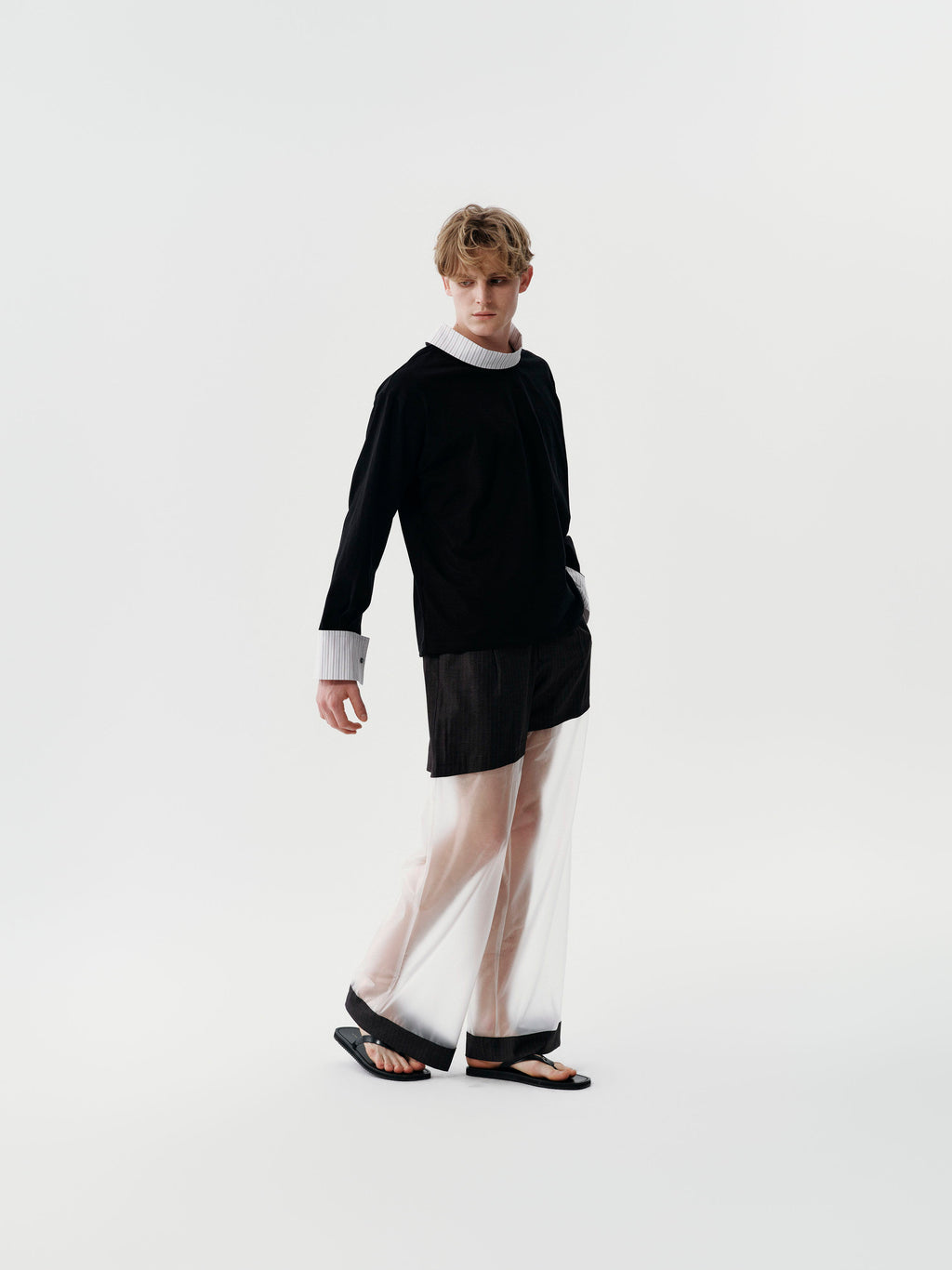 Shirt Collar Pullover in White