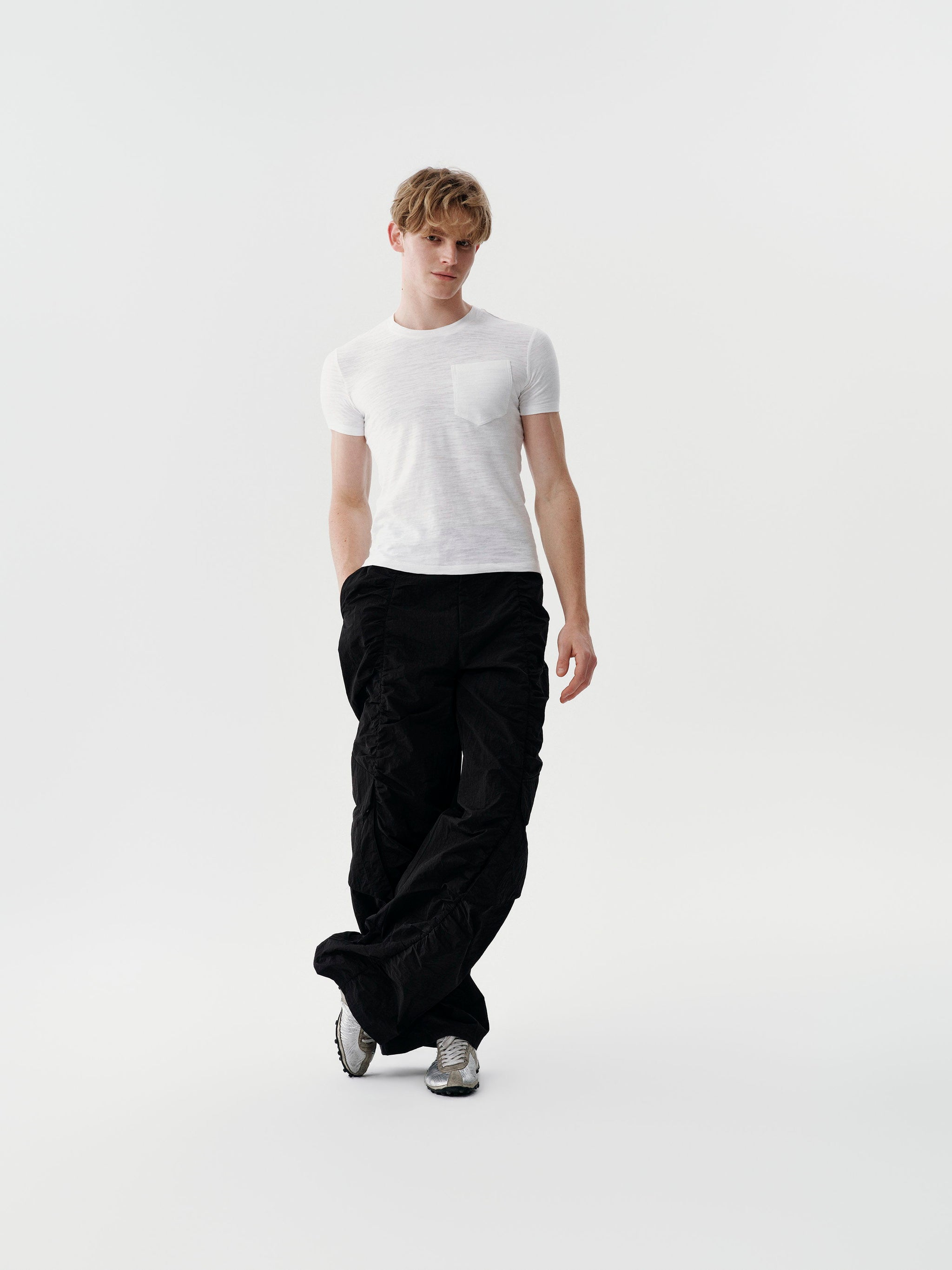 Slim Air Skin Tank in Black