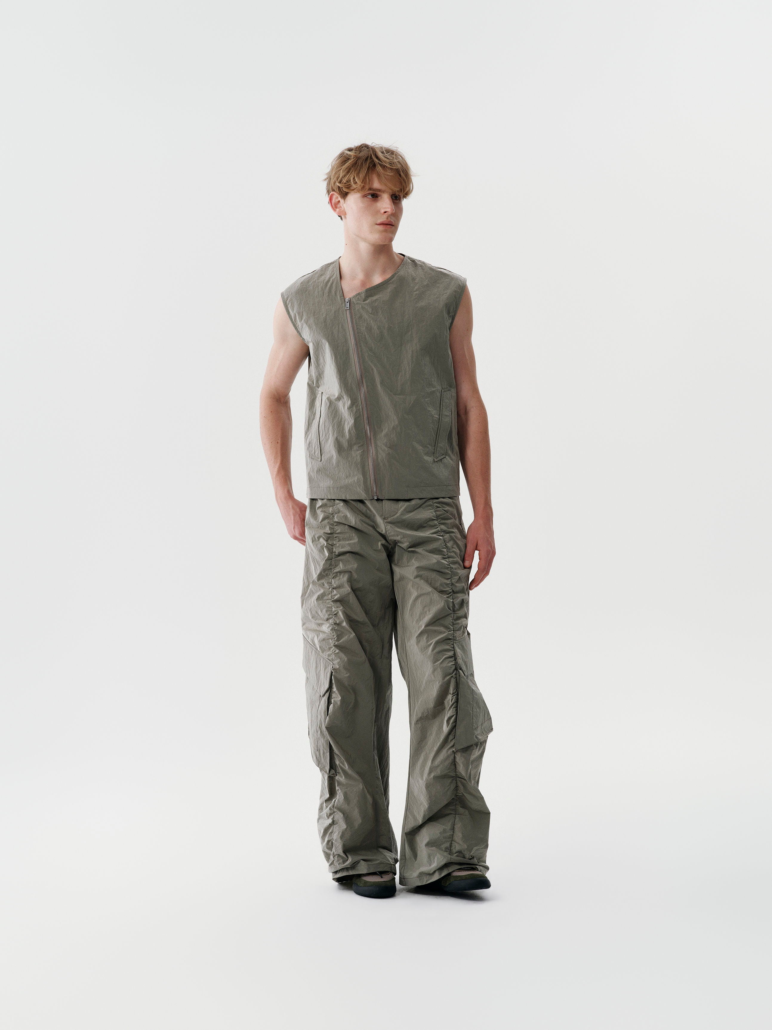 Diagonal Zip Vest in White