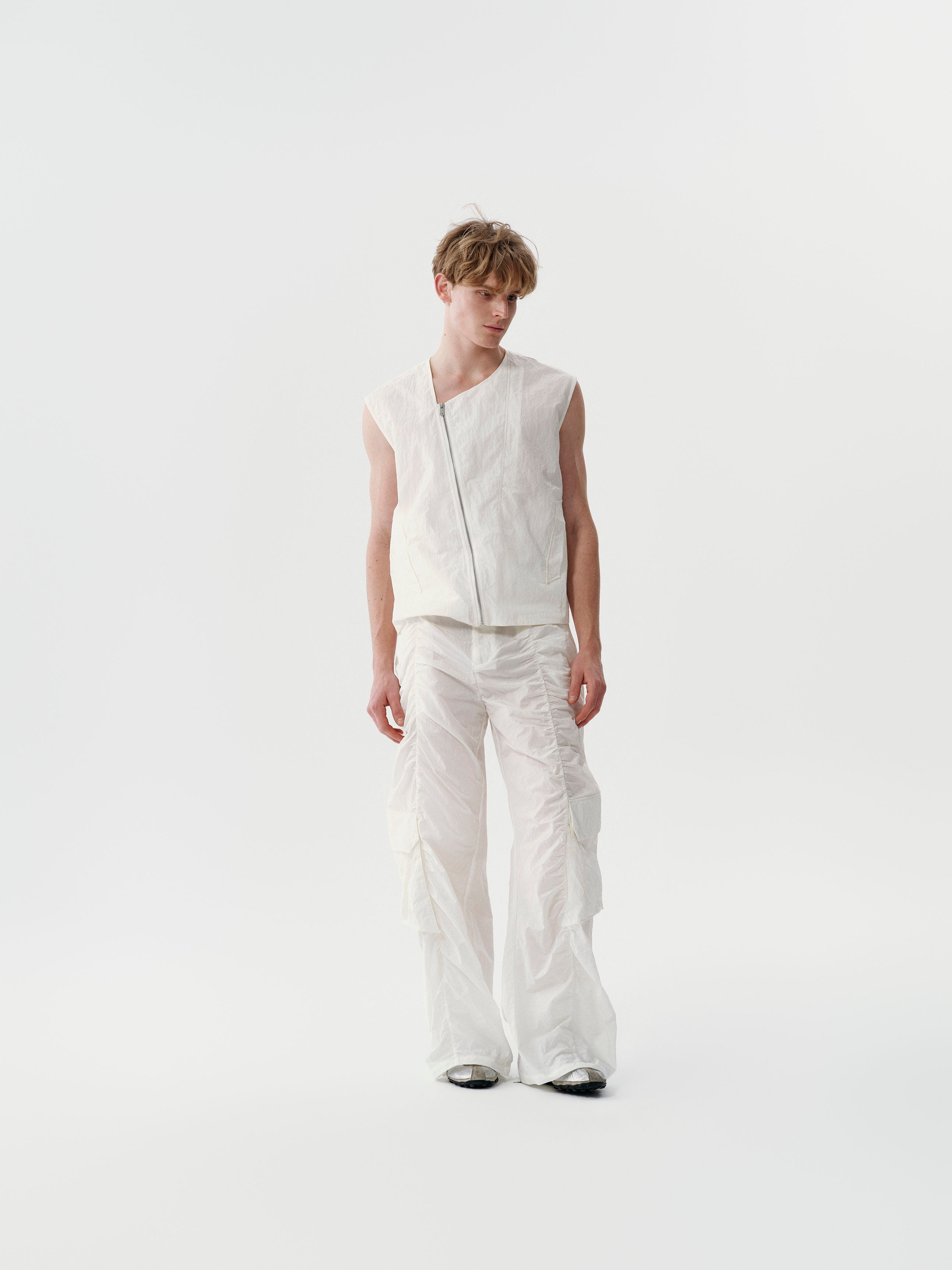 Diagonal Zip Vest in White