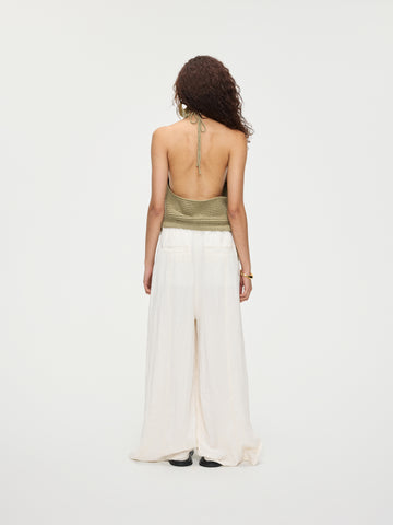 Bareedge Top