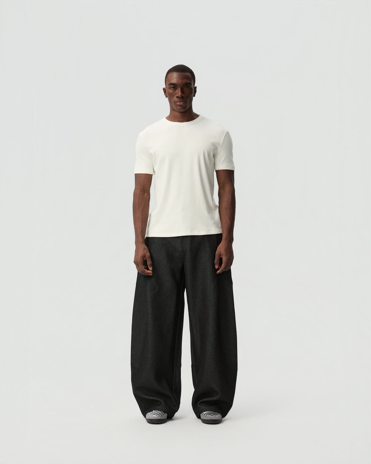 Base Flow T-shirt — styling view; model: Heider