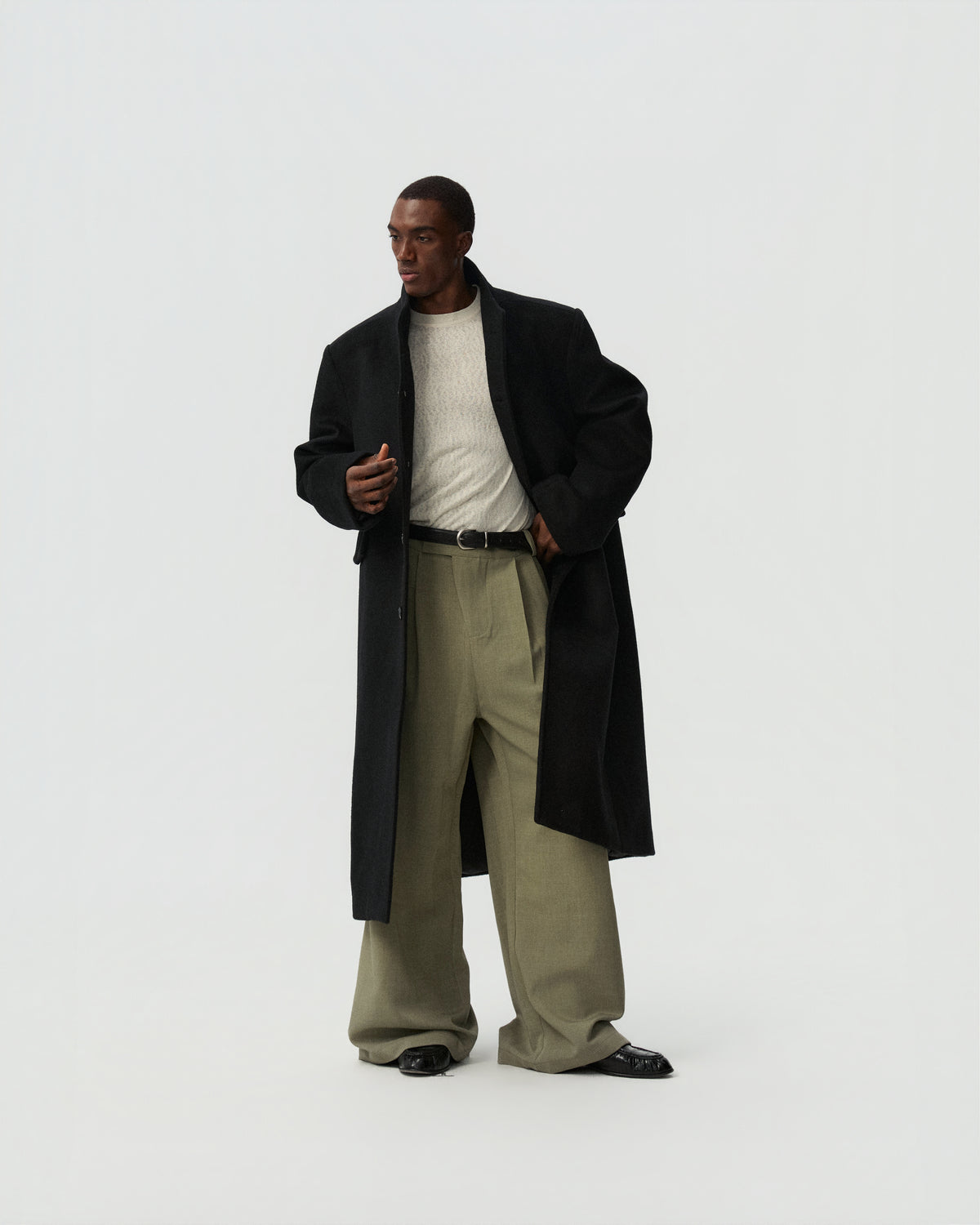 Mirrorless Sleeve Tops — styling view