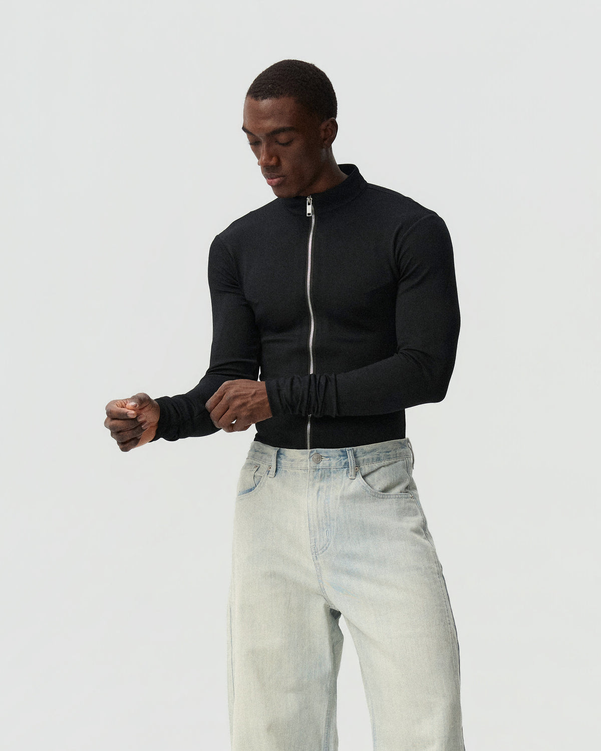 Axis Knit — product view
