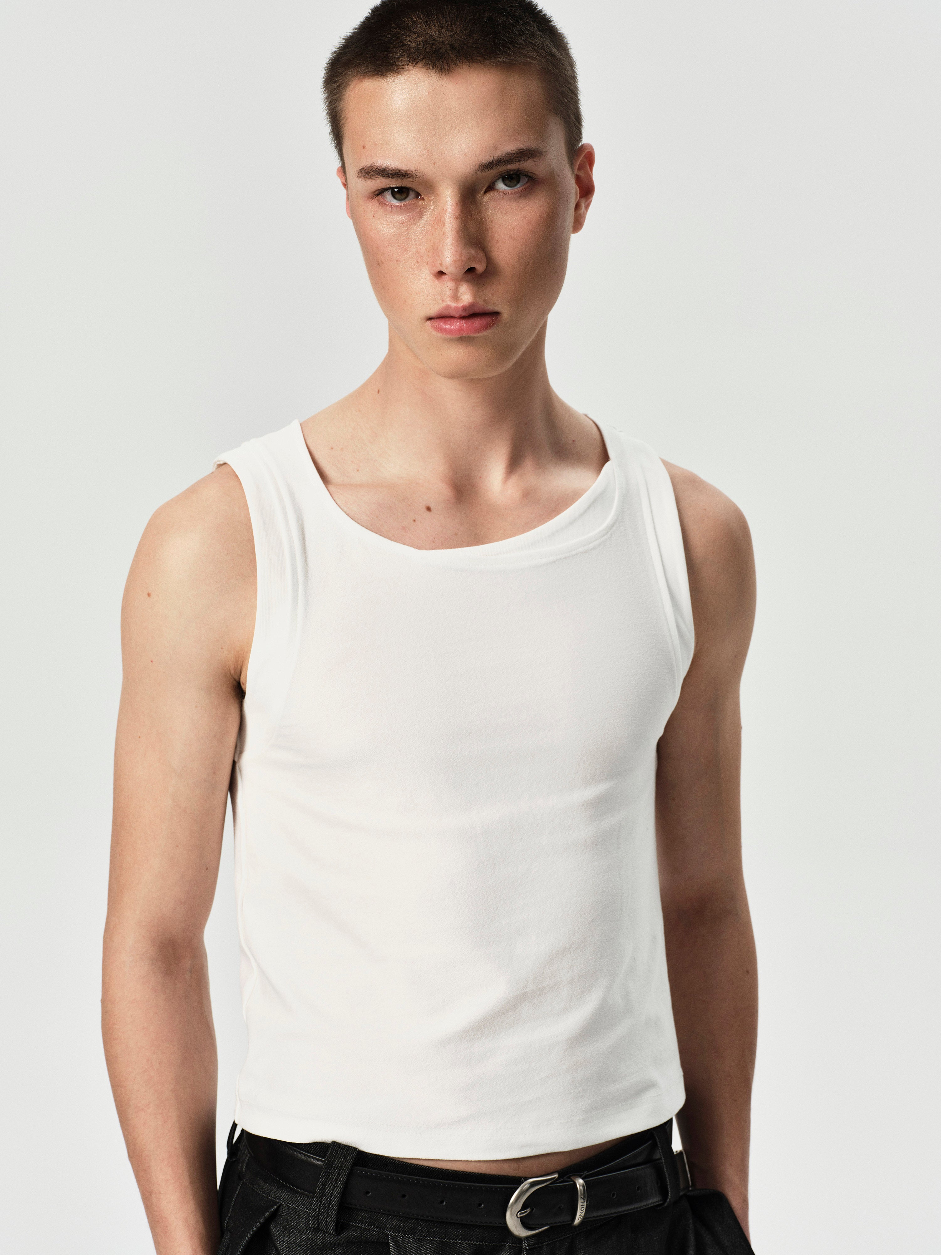 Layer Tank in White