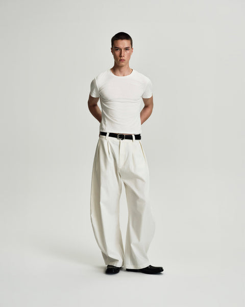 White_f642f12b-138b-4ed2-9b04-