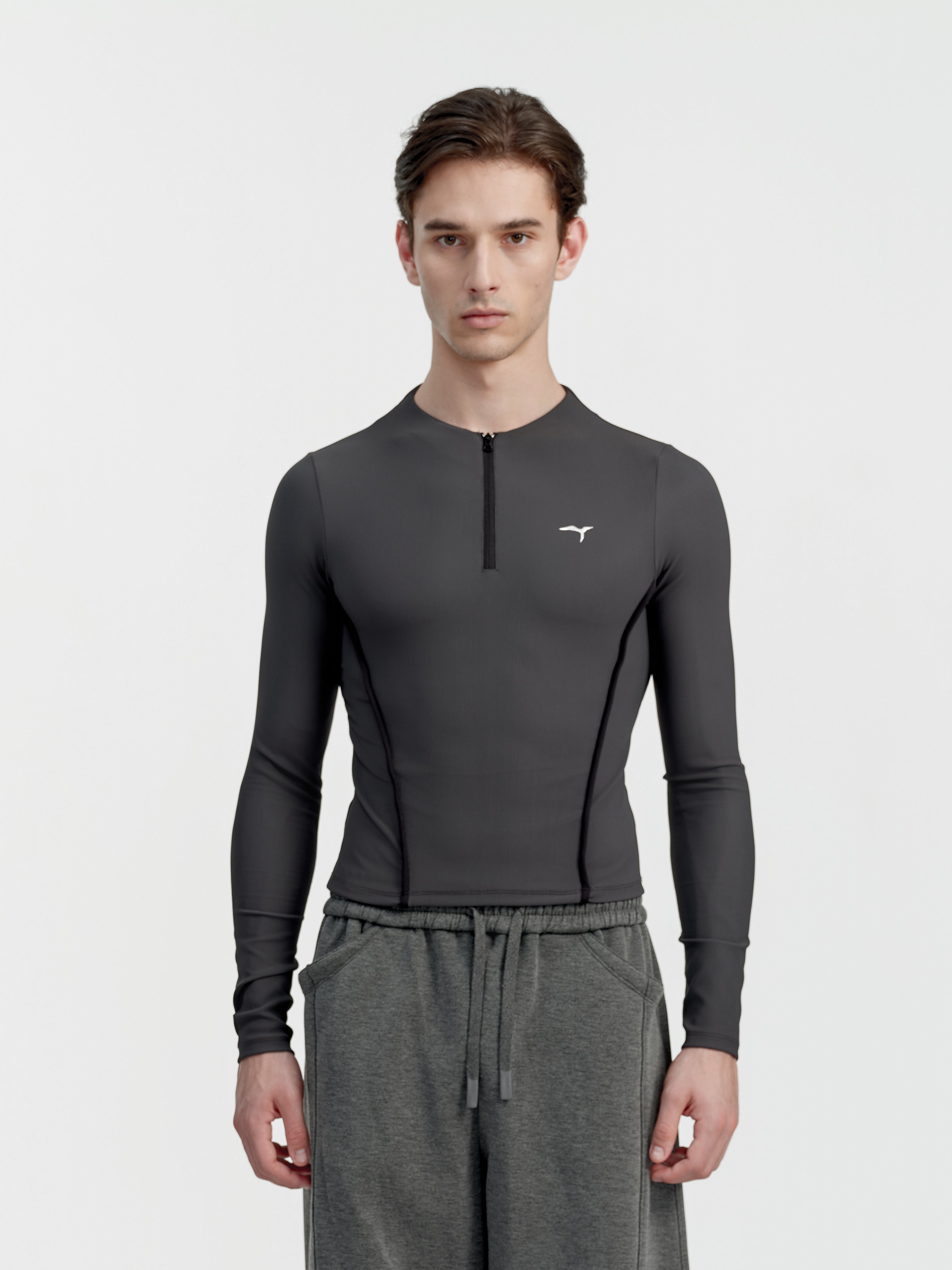 TechNomad Top - YHONE