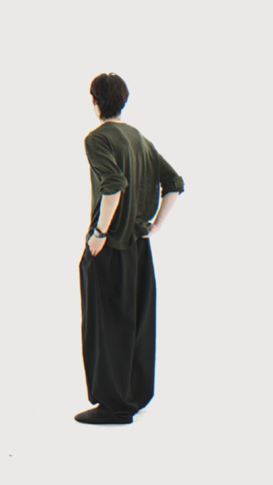 Single-Pleat Tapered Trousers